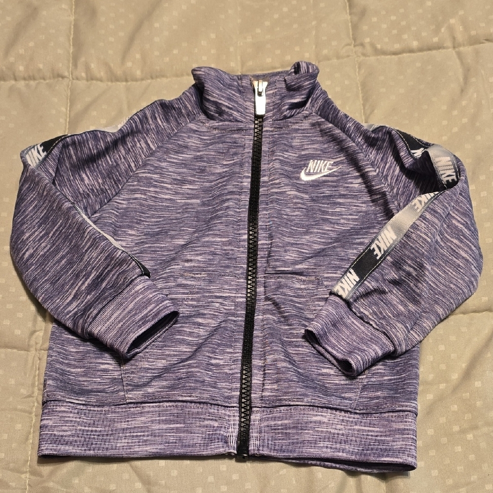 Nike White and Gray Athletic Shirt And Pants